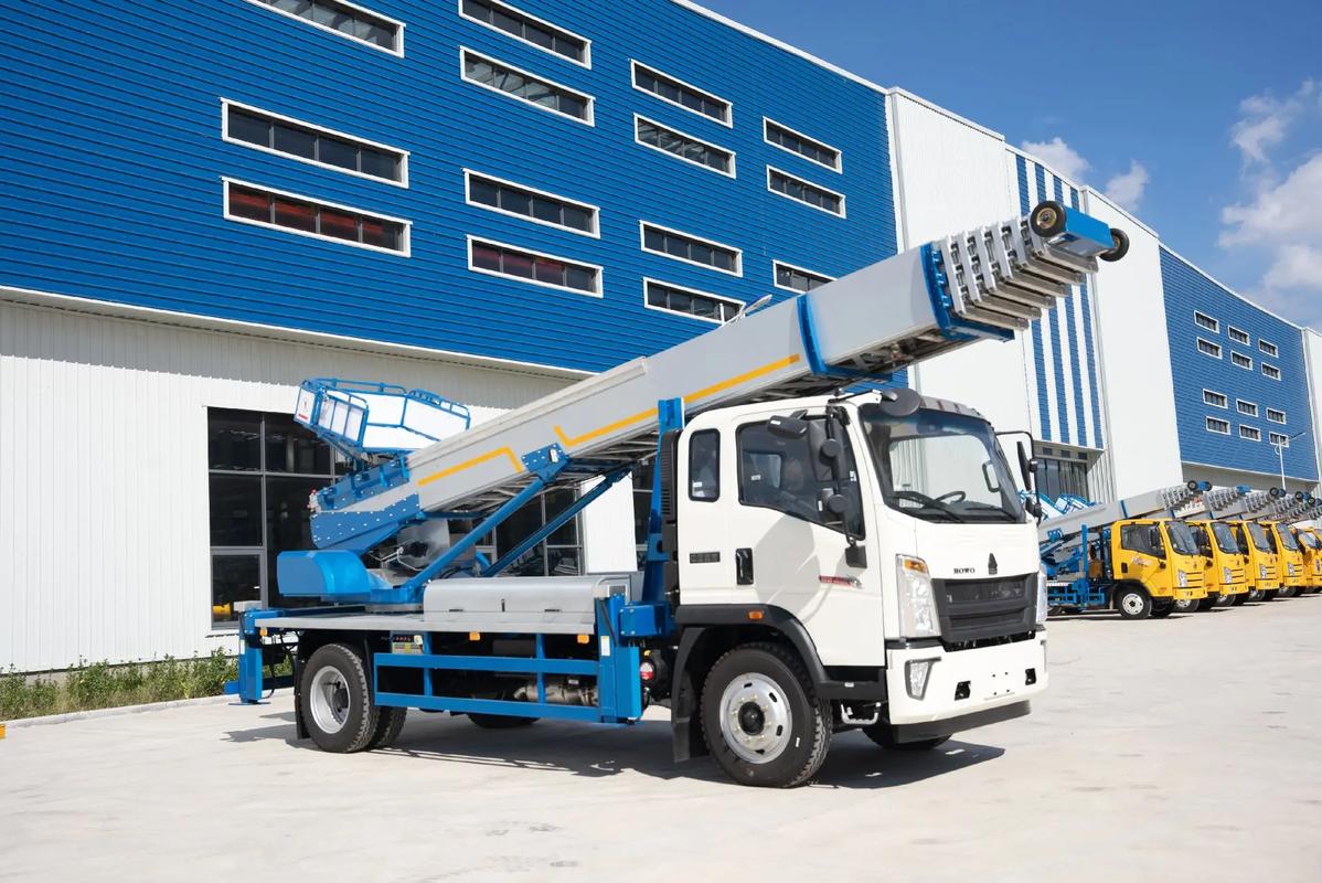 惠济出租云梯车高空作业车 建筑垃圾搬运